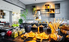 Moevenpick Hotel Jumeirah Village Triangle